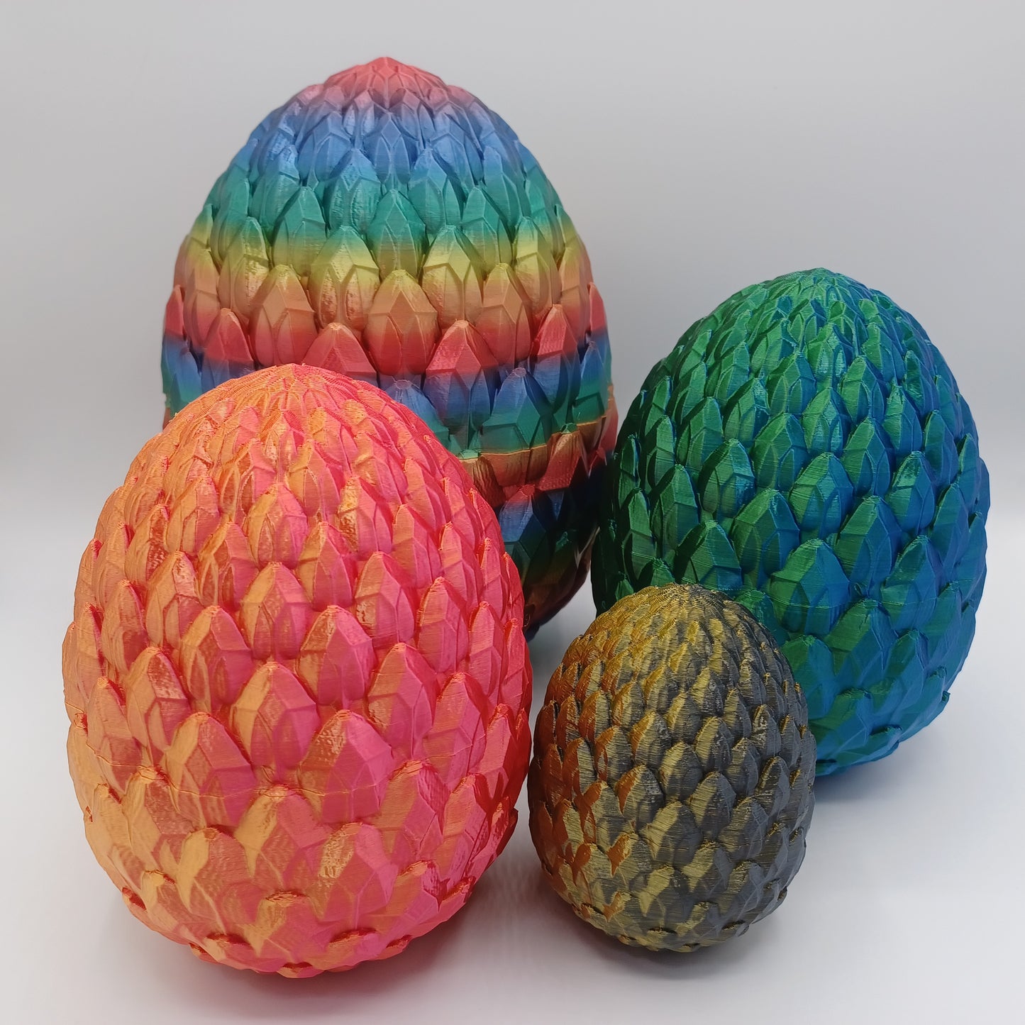 Dragon Egg with Dragon Inside - Pick Your Size and Color - Articulating 3D Printed Fidget Toy, Desk Decor, Birthday Present, Christmas Gift